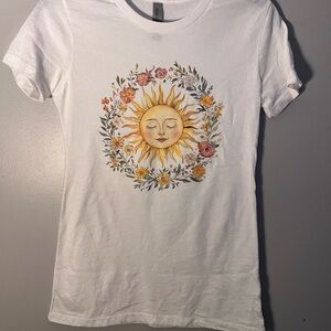 Sun and Floral Graphic White T-Shirt